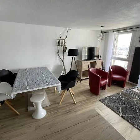 T3 Duplex Avec Terrasse, Parking Et Wi-fi Au Port - Fr-1-723-38 Appartement