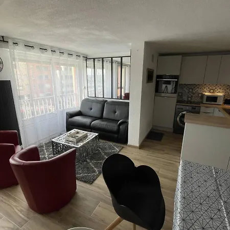 Appartement T3 Duplex Avec Terrasse, Parking Et Wi-fi Au Port - Fr-1-723-38